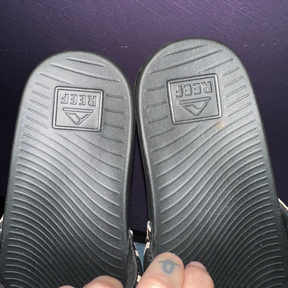 Reef Leopard Print Slides - Picture 3 of 4